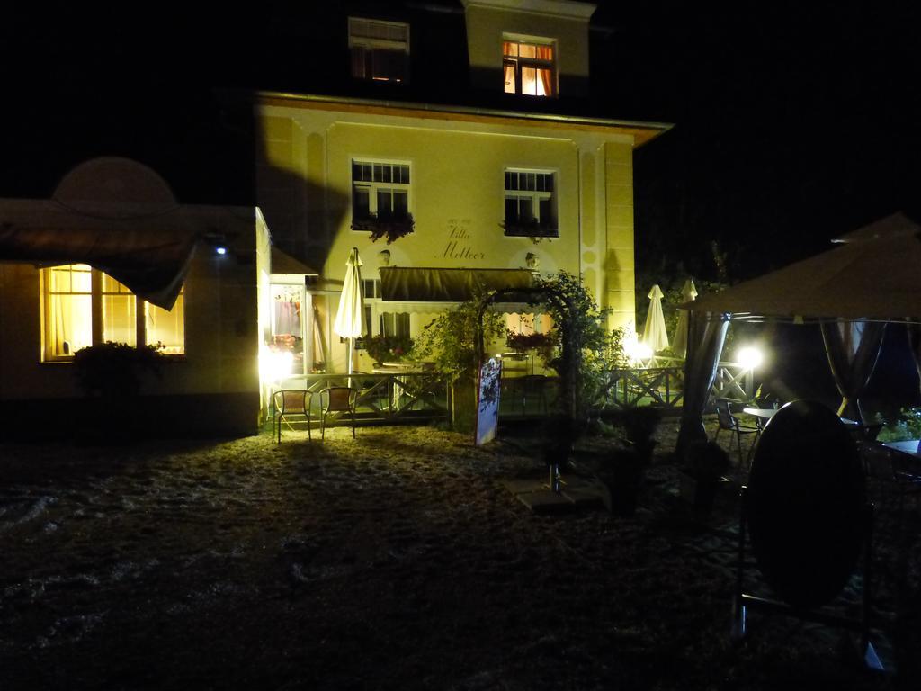 Villa Meteor Marianske Lazne Exterior photo